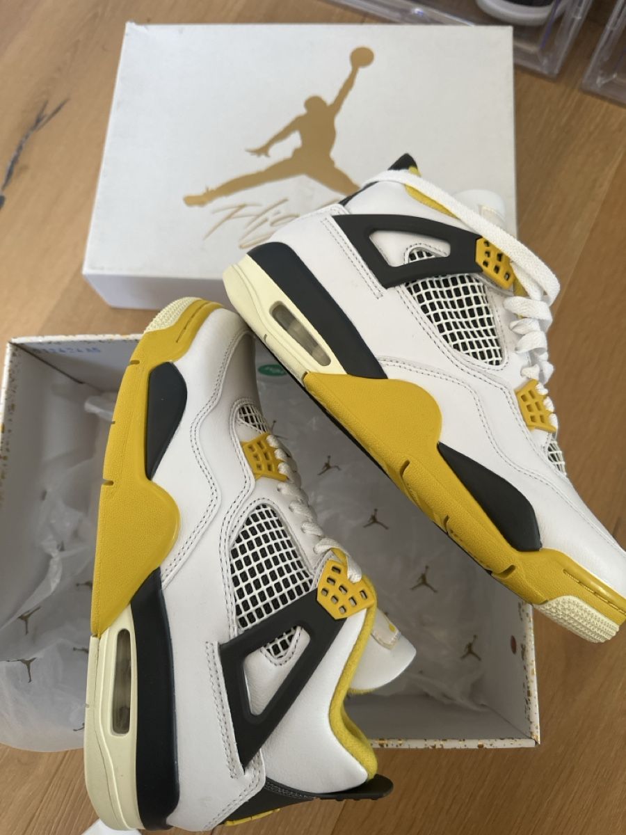 Jordan Scarpe da uomo: Air Jordan 4 Retro "Lightning" Gr.38.5 – Nuovo e nell'imballaggio originale da Trimmis venduto da Subburbia 4