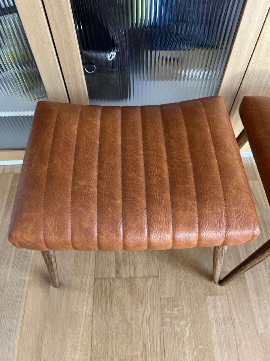 Sgabelli: 2 Hocker im Retro Design, Echtleder – Nuovo (secondo la descrizione) da Basel venduto da kiko9 3