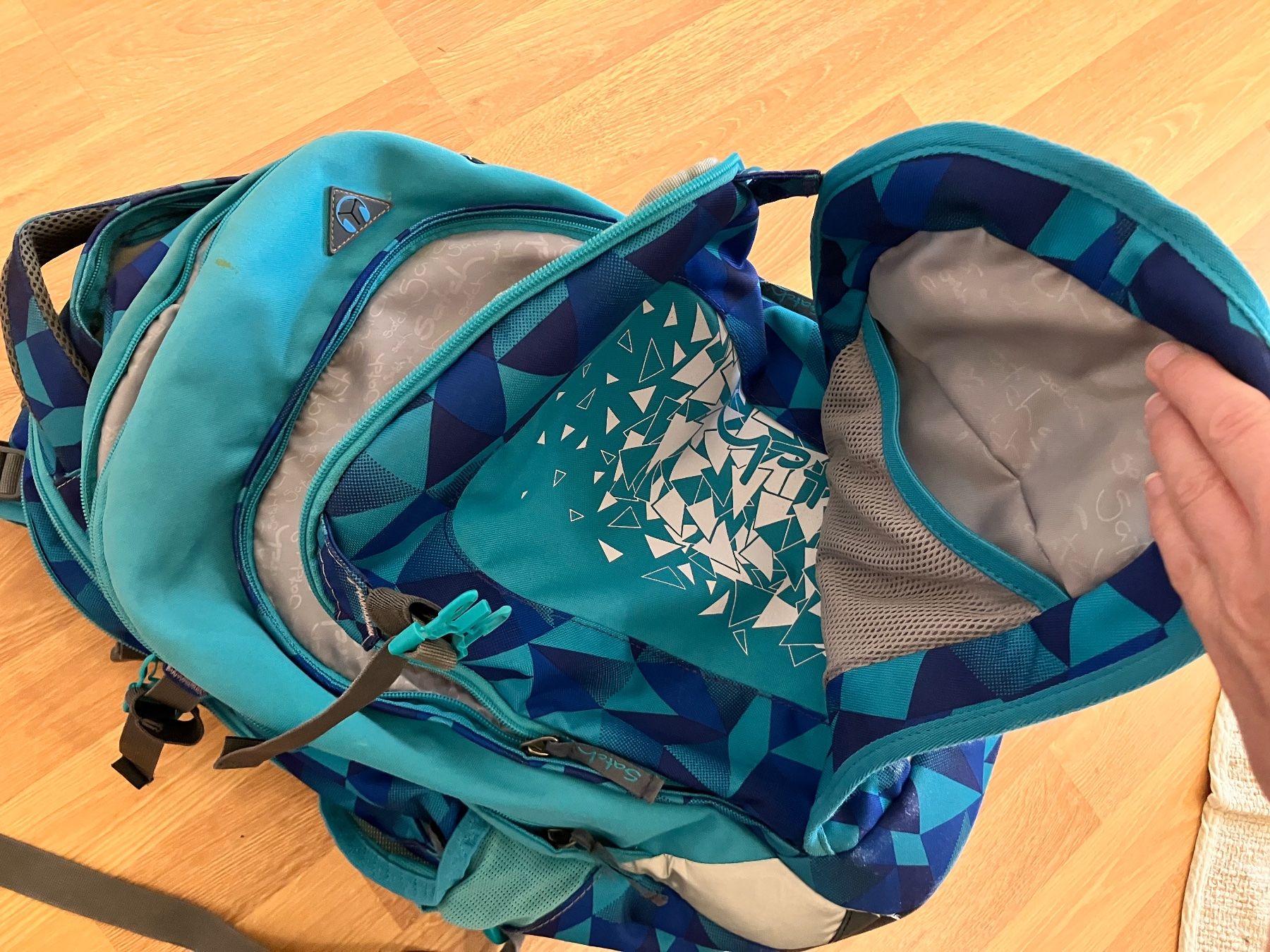Satch Rucksäcke: Satch Schulrucksack türkis+blau – Gebraucht aus Winterthur von Risdo 1