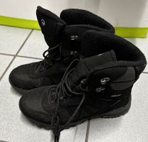 Trekking sherpa scarpa 43 numero
