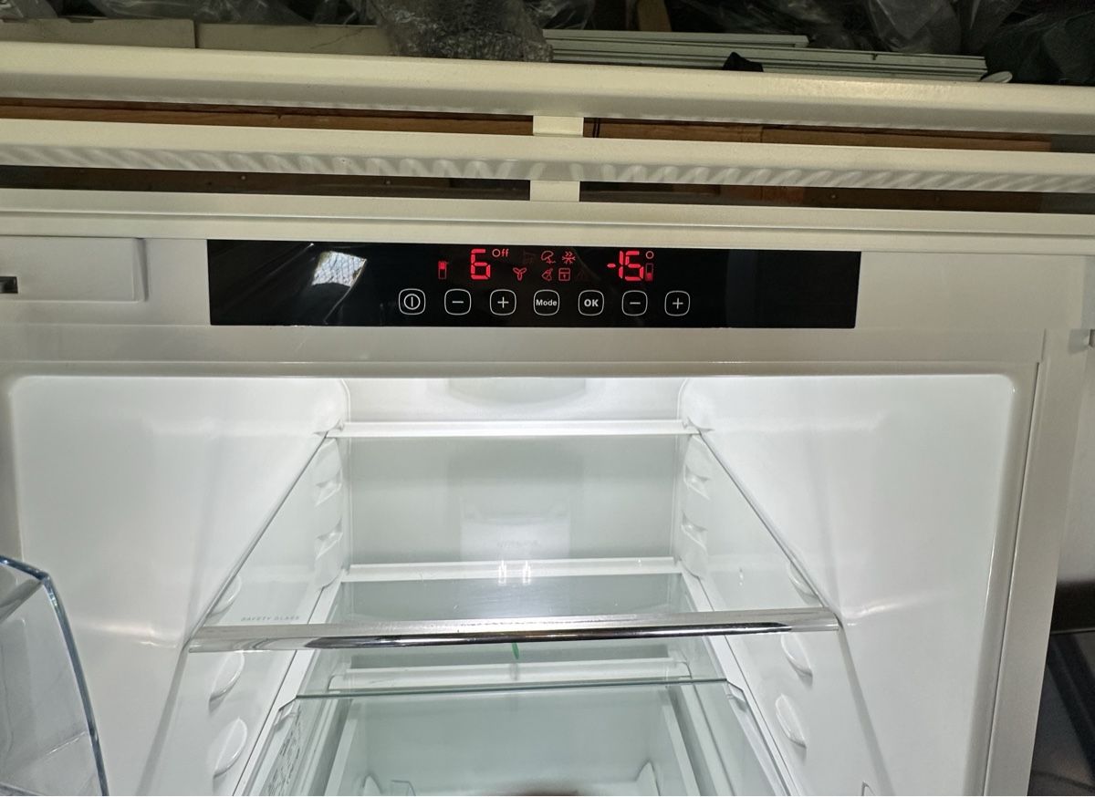 Frigoriferi: Electrolux Kühlschrank mit Gefrierfach – Usato da Biel/Bienne venduto da kra_s8rv 3