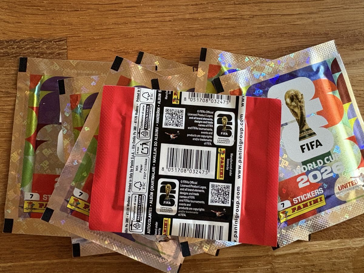 Panini Carte collezionabili: 10 Panini Packs 2026 World Cup! – Nuovo e nell'imballaggio originale da Wünnewil venduto da VinRa 1