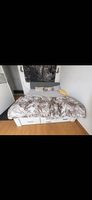 Doppelbett 180 x 200 cm mit viel Stauraum inkl. Matratzen