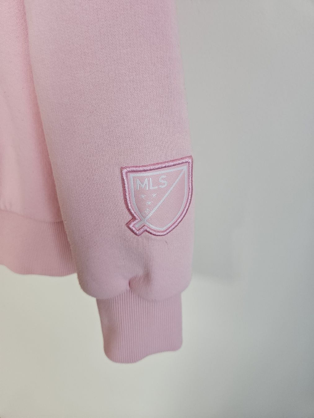 Primark Maglioni & Felpe: Rosa Inter Miami CF Hoodie von MLS/Primark – Usato da Ebikon venduto da SecondChance_byM 2