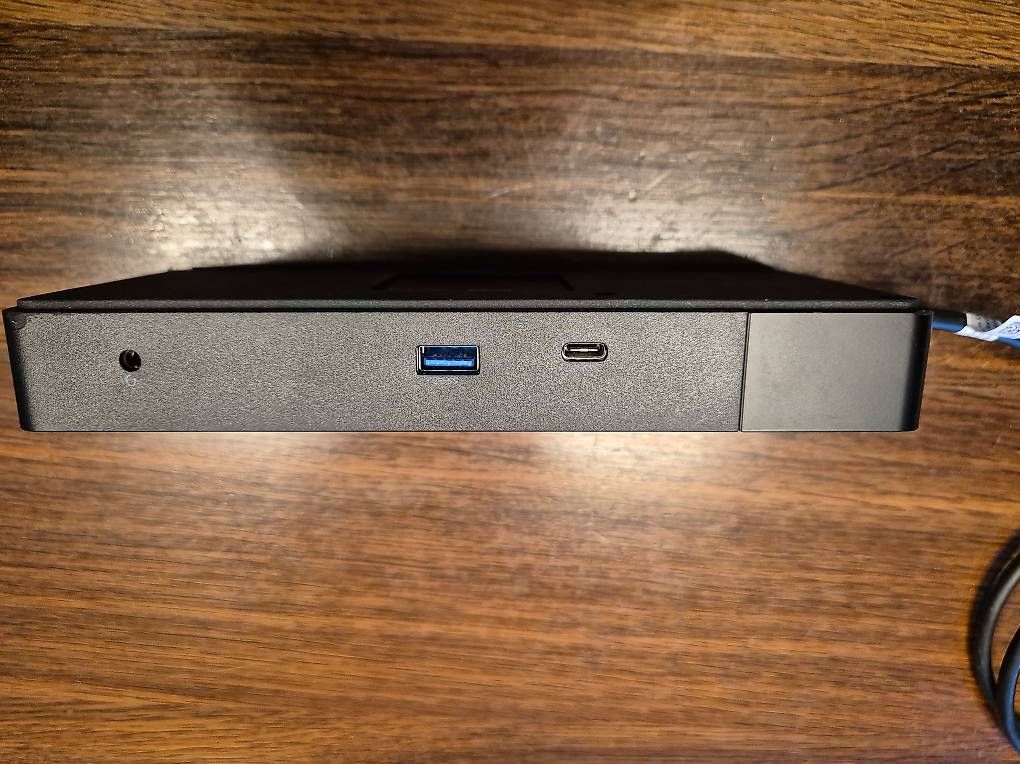 Docking station: Dell WD19 USB c docking station – Usato da Seuzach venduto da Muehlben 2