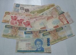 Lot ++ 15 alte Banknoten aus Costa Rica ab 1982