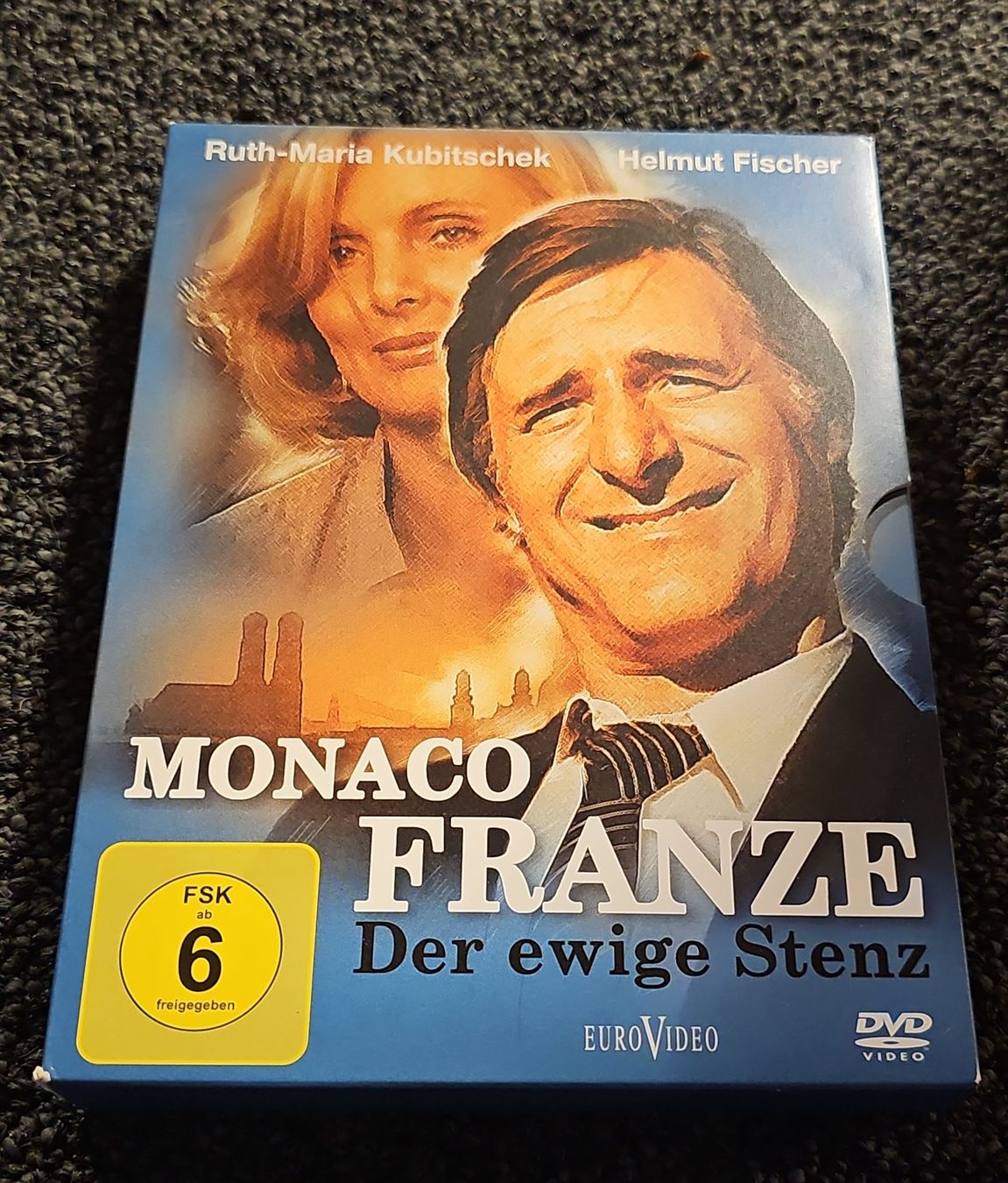 Tutti i DVDs: Monaco Franze - Der ewige Stenz  – Usato da Ruswil venduto da jan_bxl5