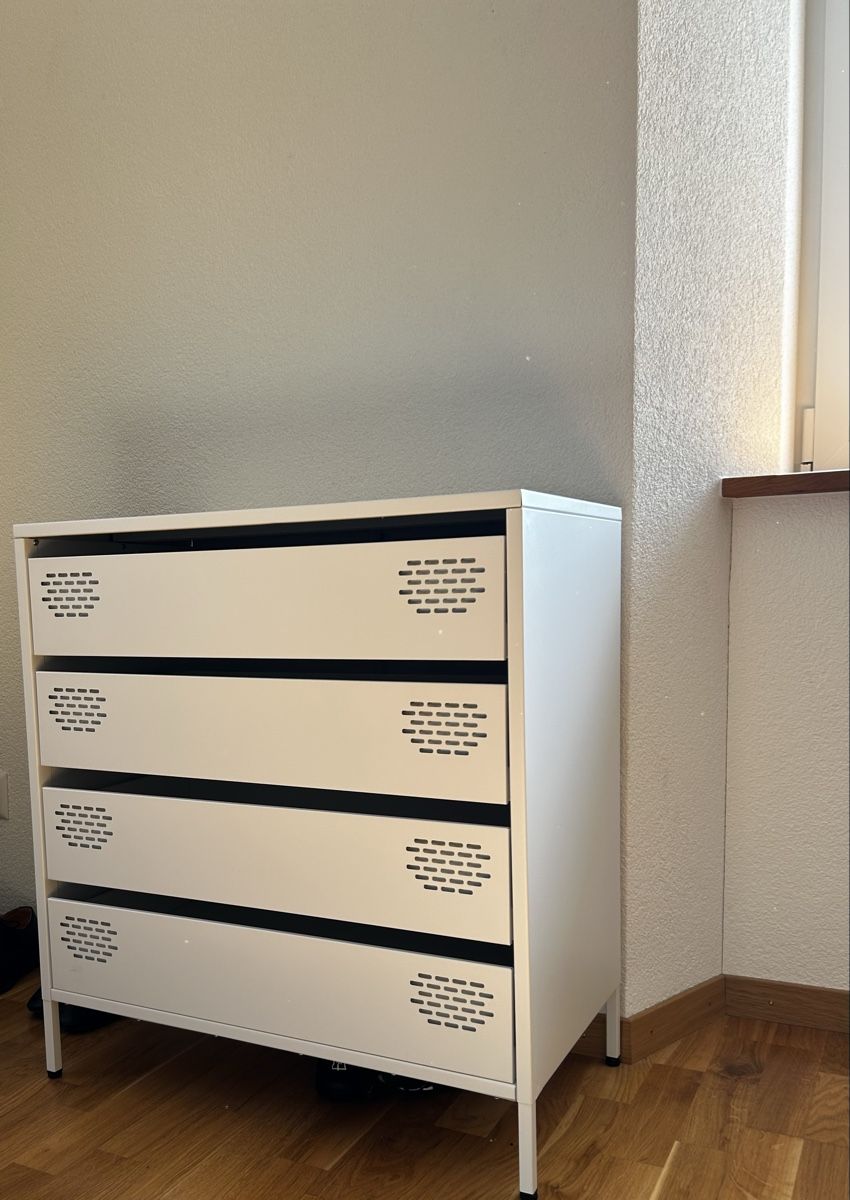 Commodes: Sideboard neuwertig – Neuf (Voir description) à Lommiswil par Keti_s 1