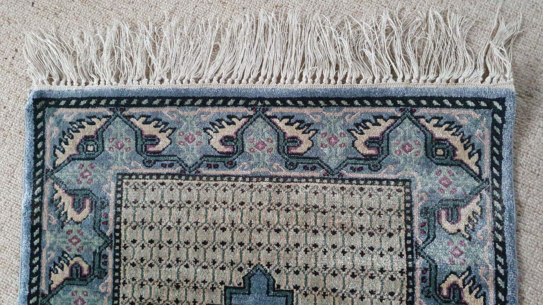 Tapis: Seidenteppich aus Tunesien – D'occasion à Ins par Tschoertsch 2
