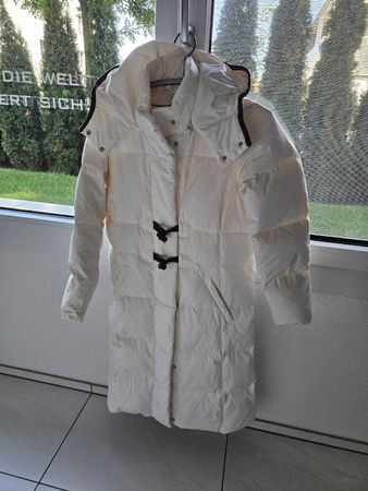 Damen Daunenmantel weiss Kapuze Knebelverschluss Grösse 38