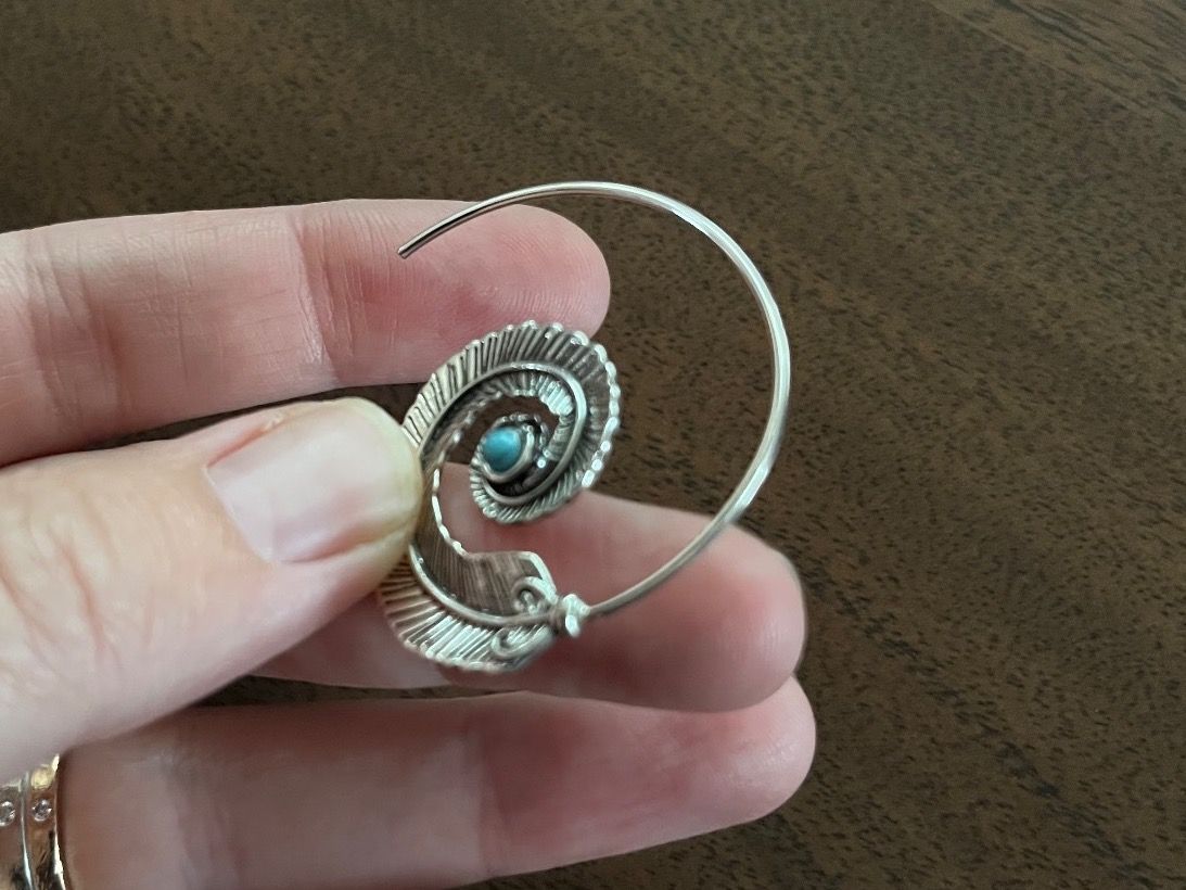 Orecchini pendenti & Orecchini a lobo: Ohrringe Feder Spirale Boho – Nuovo e nell'imballaggio originale da Gams venduto da Mariawicca 5