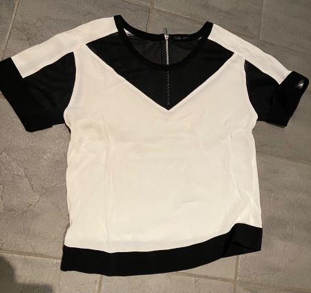Top IKKS WOMEN blanc et noir taille S état neuf