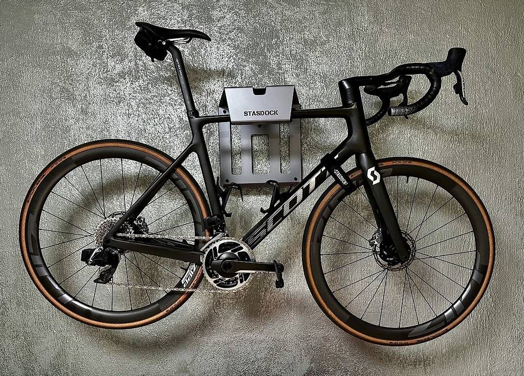 Scott Biciclette: Scott Addict RC Ultimate taille 58 – Usato da Les Avants venduto da Matt90