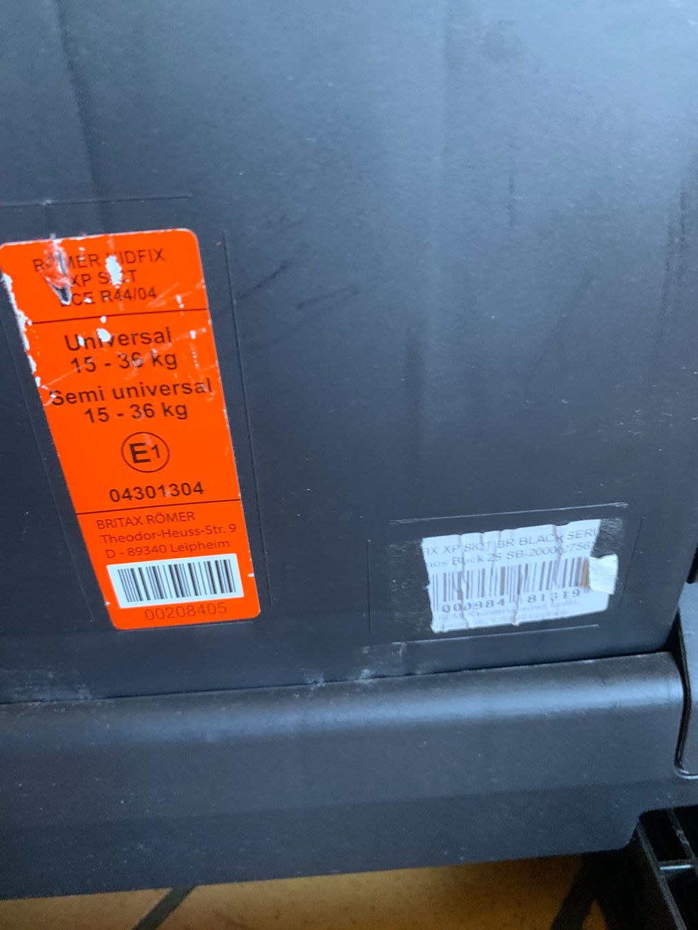 Britax Römer Seggiolini per auto: Britax Römer Kidfix XP schwarz – Usato da Obfelden venduto da Zocci 3