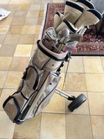Golden Bear Golfbag mit Schlägern und Trolley guter Zustand