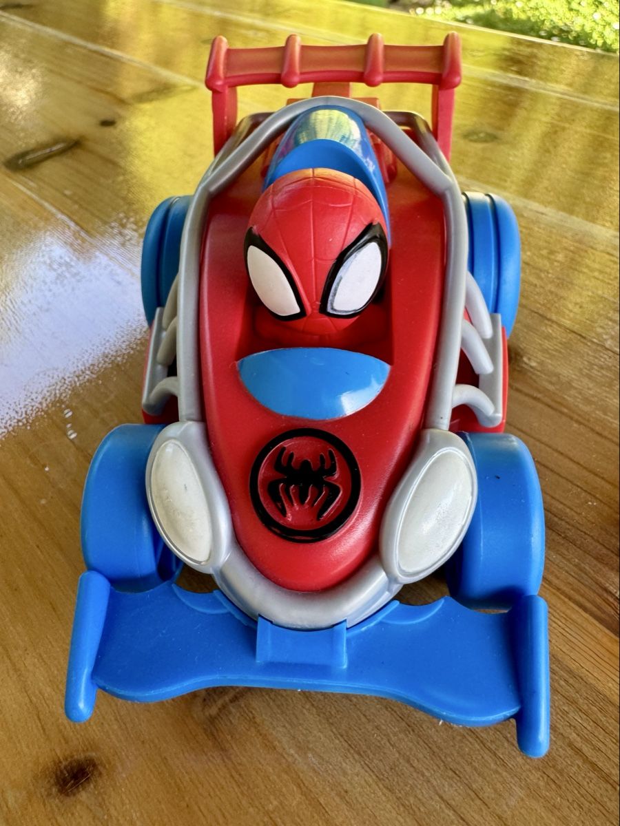 Jouets: Spider-Man pull-back car toy – D'occasion à Bülach par dan_7scp