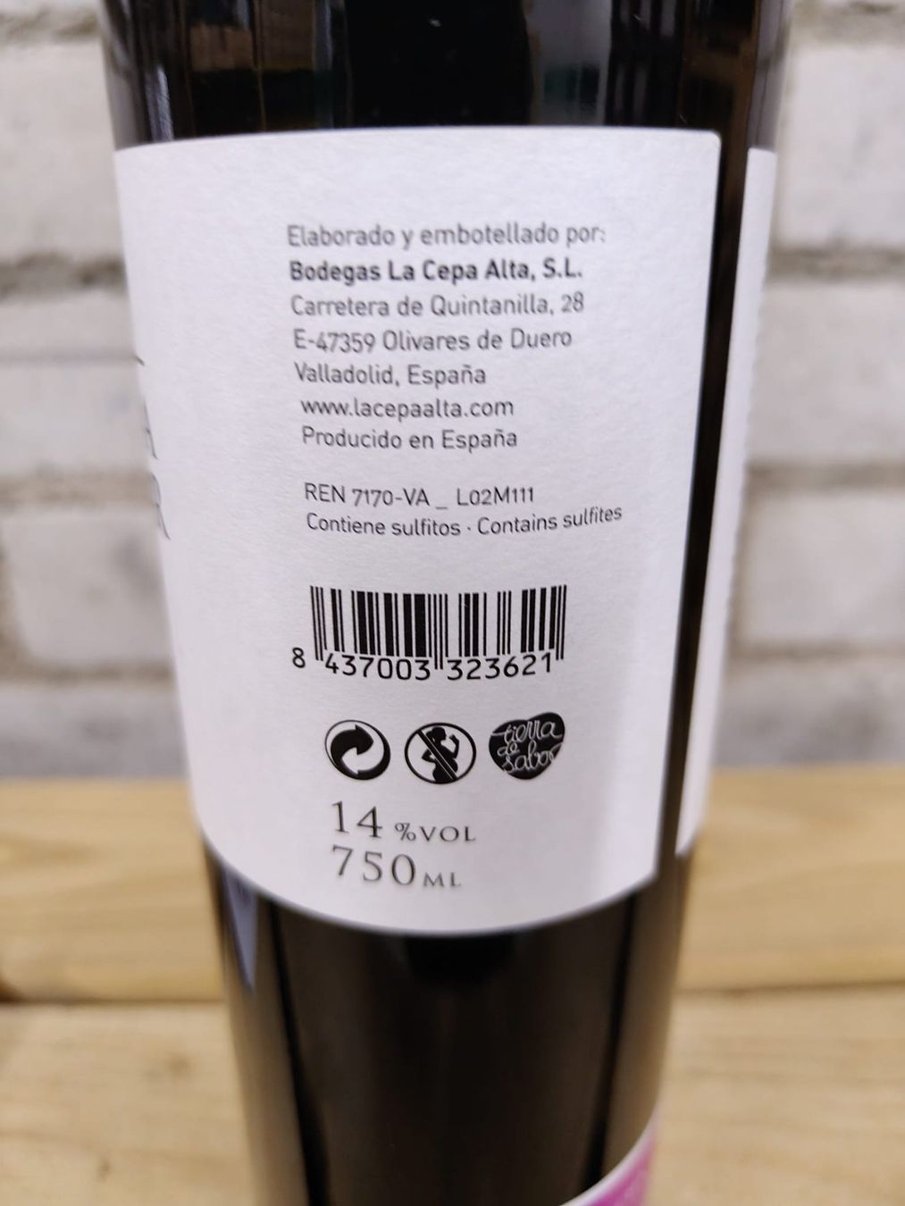 Vino: 2015 La Veguilla Autor – Nuovo (secondo la descrizione) da Münchenstein venduto da wusmarino 3