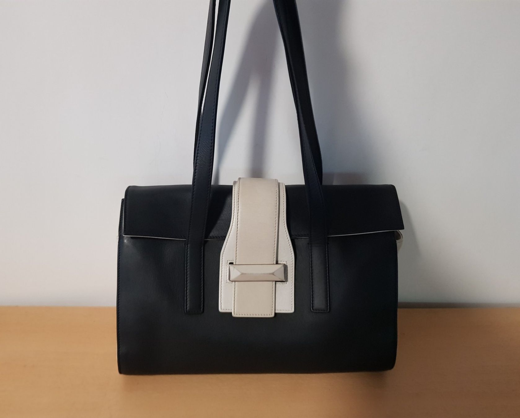 Max Mara Borse da donna: Max Mara Amy Leder Handtasche – Usato da Basel venduto da Birs868