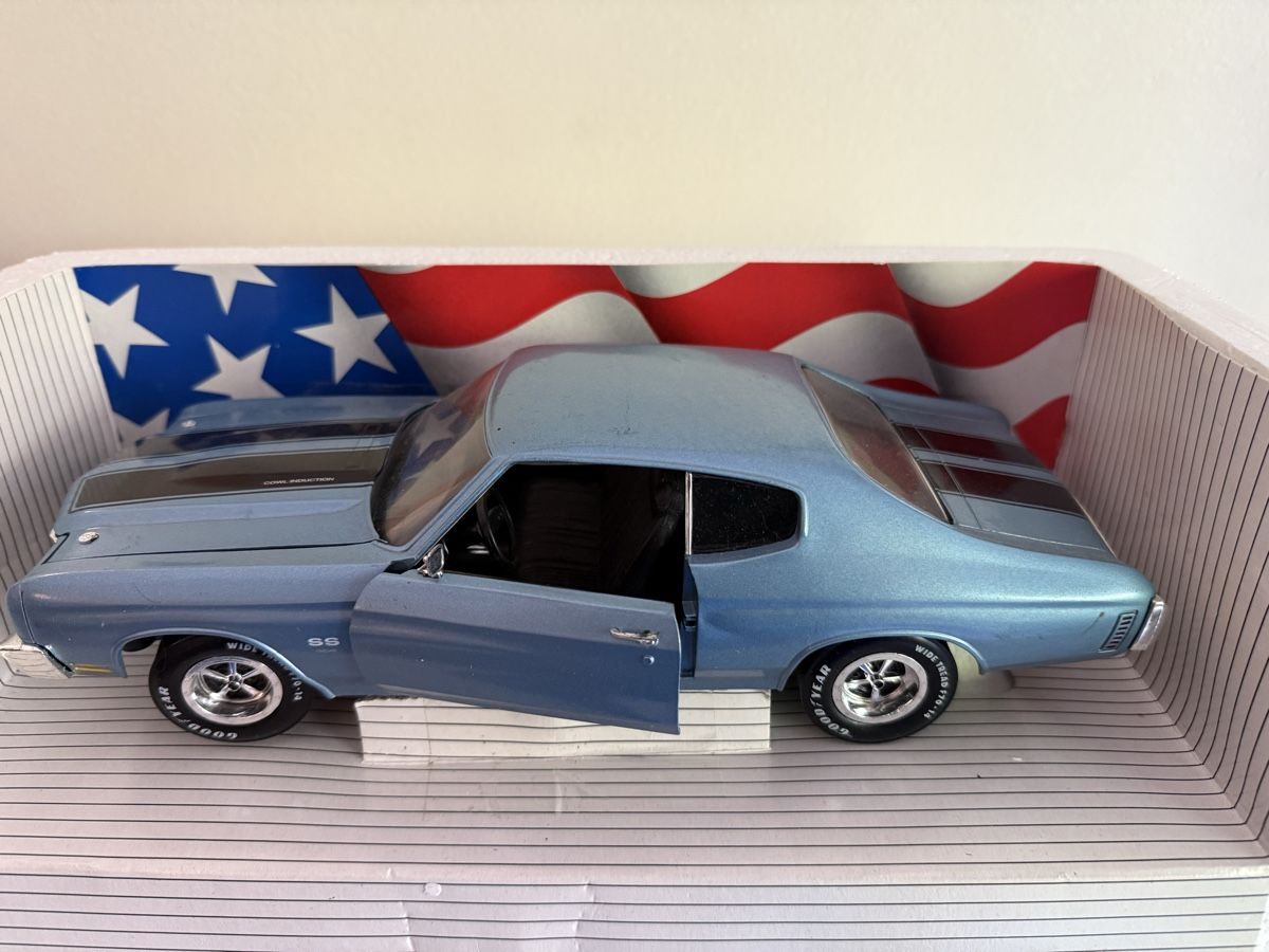 AMT/ERTL Modellini d'auto: Chevelle SS454 LS6. Ertl 1/18   1970 – Usato da Versoix venduto da Jeannot57 1