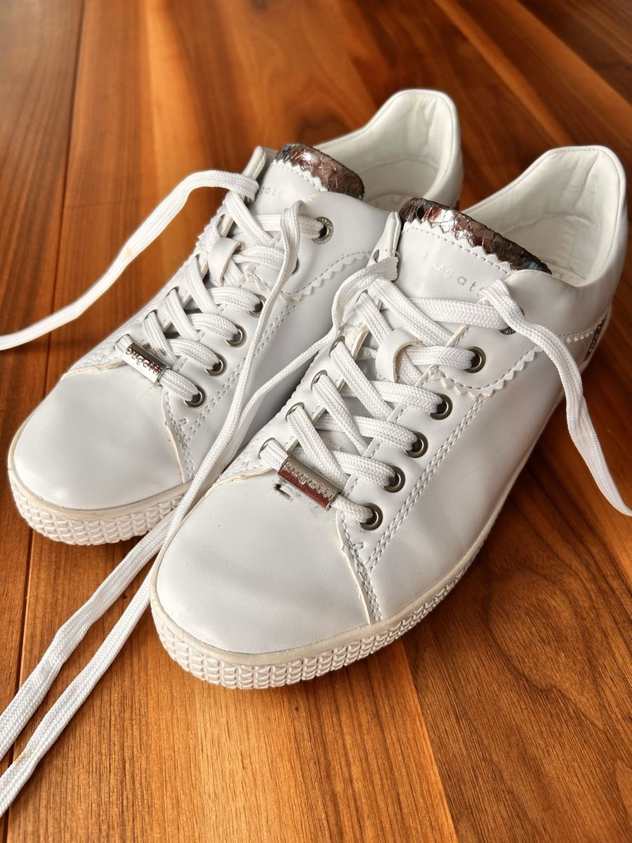 Bugatti Damenschuhe: Bugatti Sneaker Damen weiss  Grösse 38  – Neu (gemäss Beschreibung) aus Messen von raduga 1