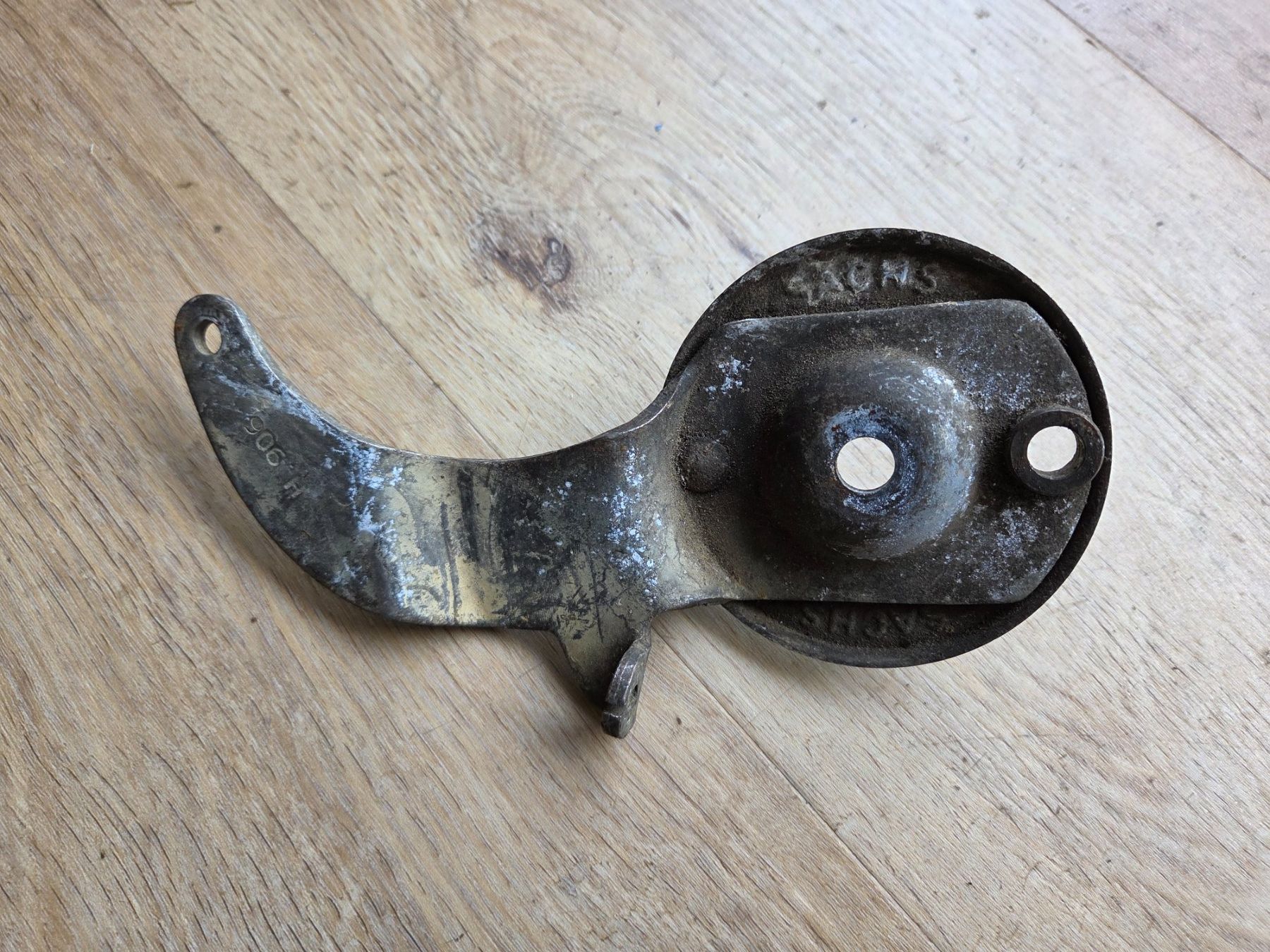 Sachs Ciclomotori: Hinterrad Bremsanker 90 mm, Pony, Sachs – Usato da frümsen venduto da Sailem