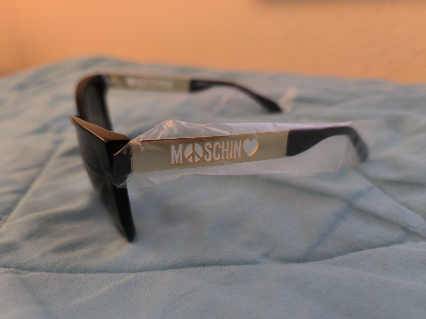 Moschino Occhiali & Lenti: Moschino Sonnenbrille NEU – Nuovo (secondo la descrizione) da Winterthur venduto da Tinot 1