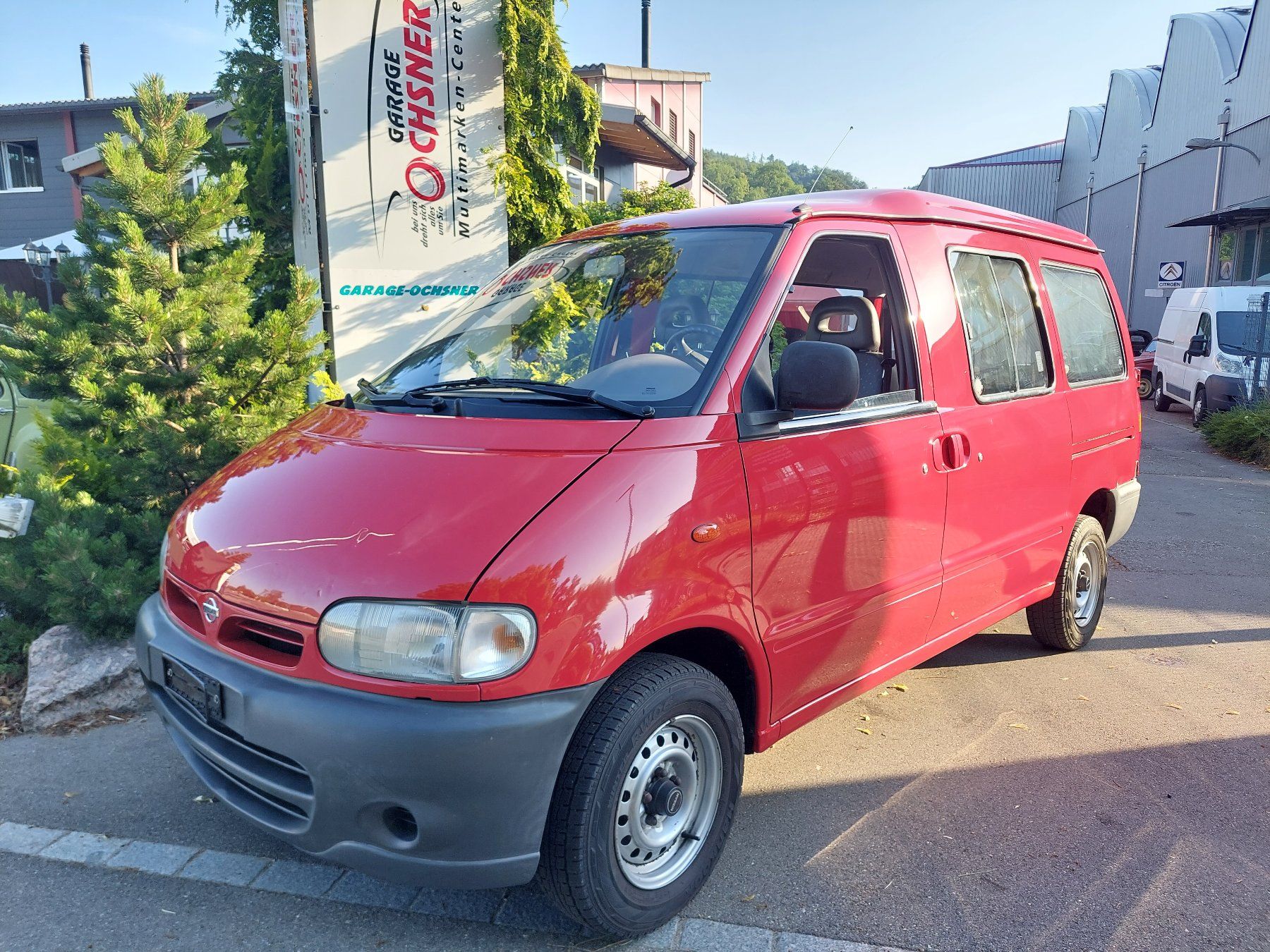 Nissan Automobili: Nissan Vanette 1.6 5-Plätzer – Usato da Elgg venduto da Oldie67