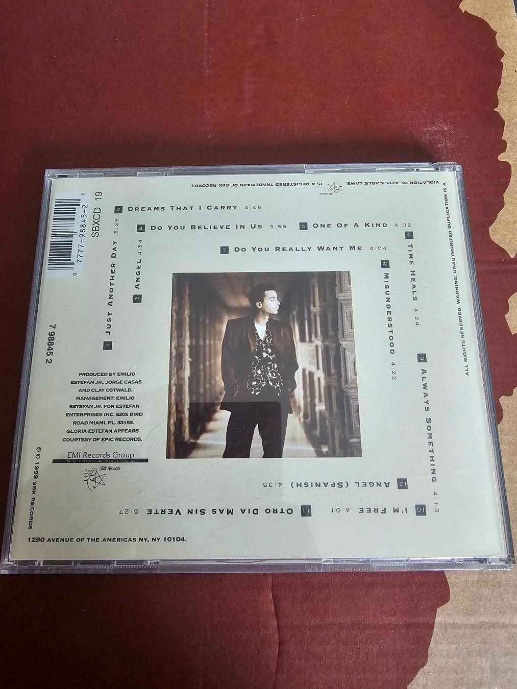 CDs: CD - Jon Secada – Jon Secada (1992)  – D'occasion à Biberist par Foolio0 1