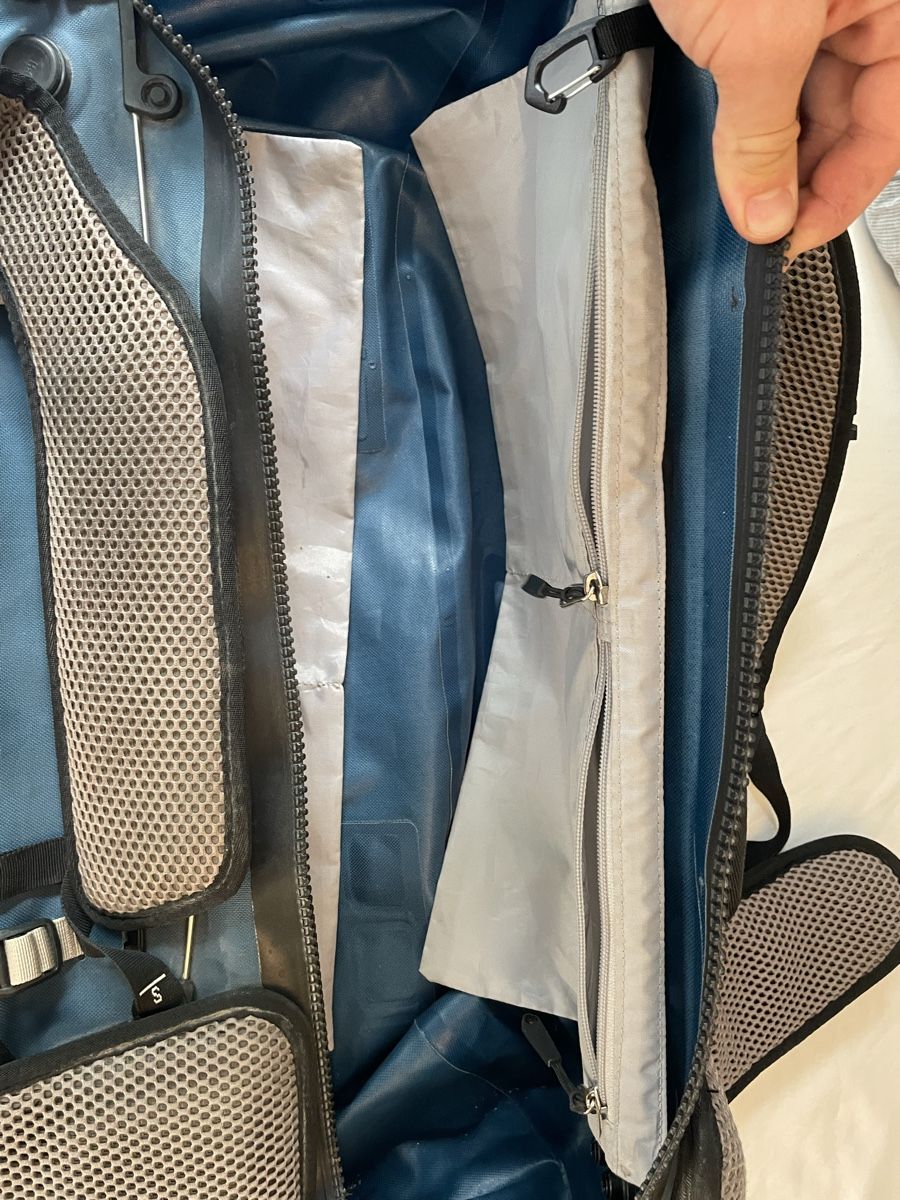 Ortlieb Zaini: Ortlieb Rucksack Atrack 45 blau  – Usato da Zürich venduto da P.john 4
