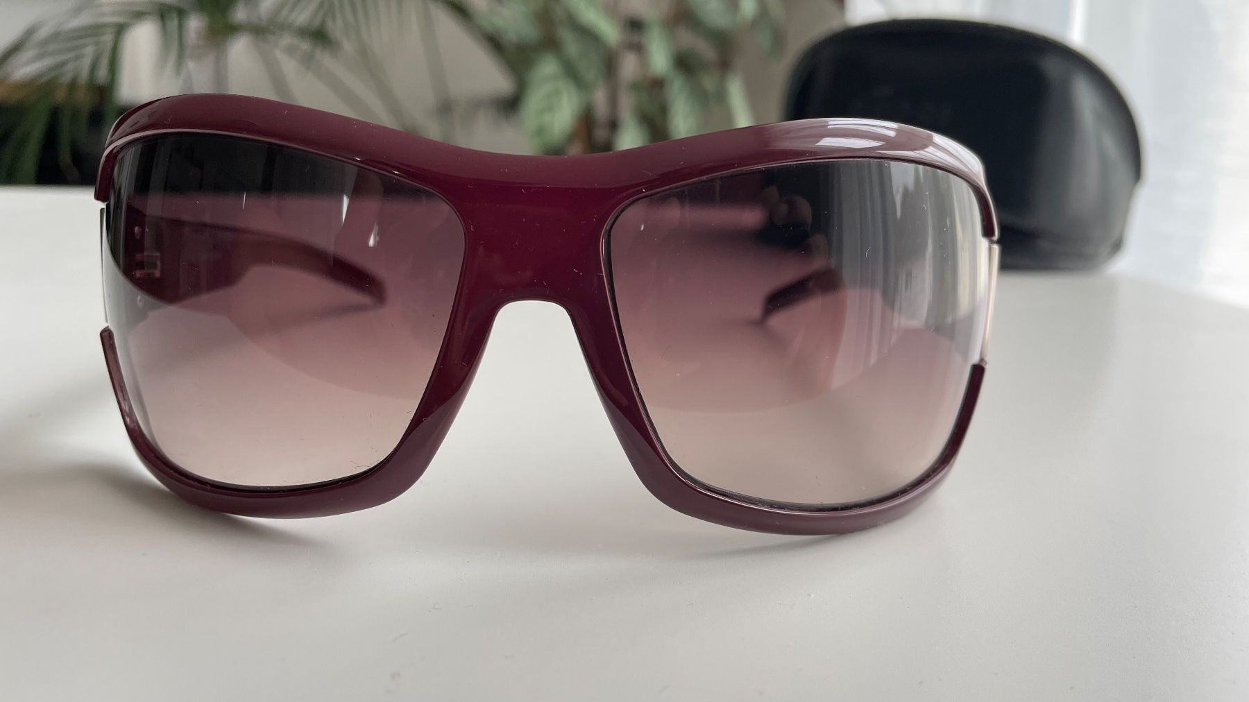 Gucci Brillen & Gläser: Gucci Sonnenbrille – Gebraucht aus Egnach von lux_22cj 6