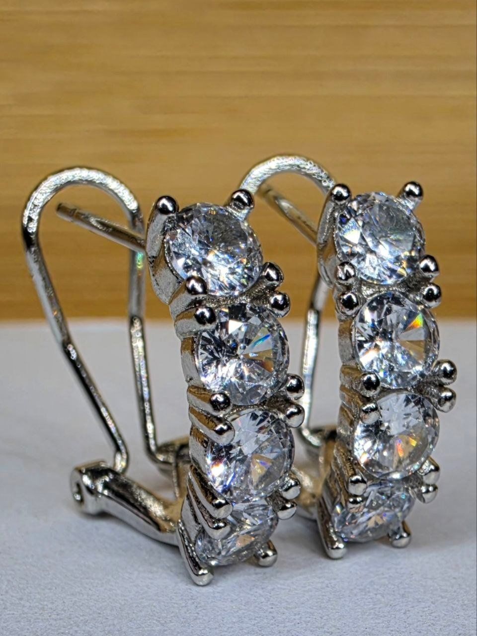 Orecchini pendenti & Orecchini a lobo: Boucles d'oreille argent avec zircons – Nuovo e nell'imballaggio originale da Reconvilier venduto da MARCLAT 4
