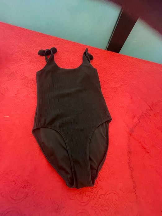 Badekleider & Bikinis: Mädchen Badekleid schwarz 146/152 NEU – Neu und originalverpackt aus Bergdietikon von antovale
