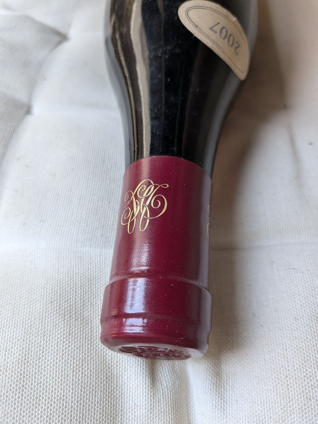 Vino: Vin Rouge Vosne-Romanée 2007 – Nuovo (secondo la descrizione) da yverdon les bains venduto da MonVideGrenier 1