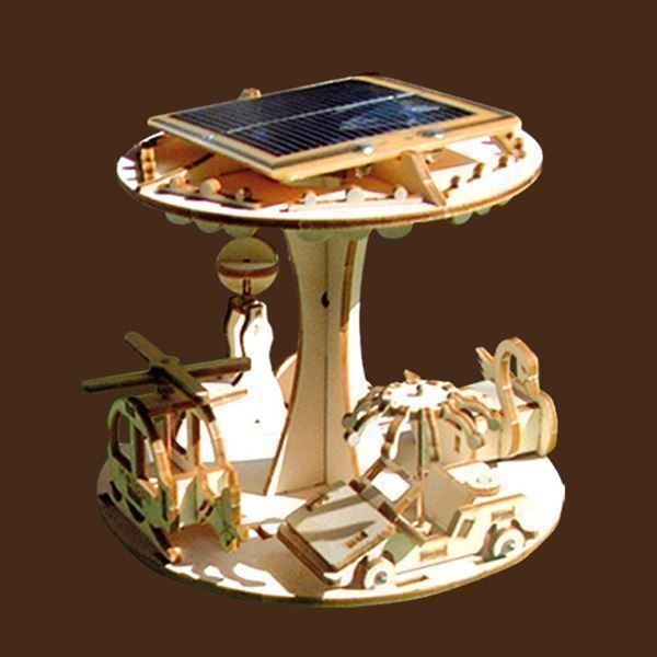Sculture & Statue: Solar Karussell mit Animationen – Nuovo e nell'imballaggio originale da Diepoldsau venduto da preisparadies-ch