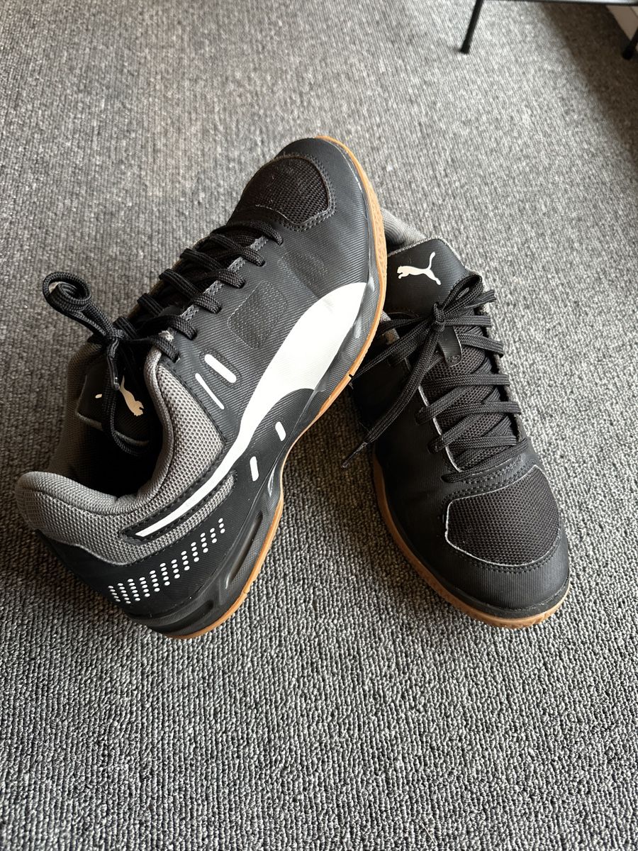 Puma Scarpe da uomo: Puma auriz unisex taille 40 noir – Usato da Bulle venduto da LeMoleson
