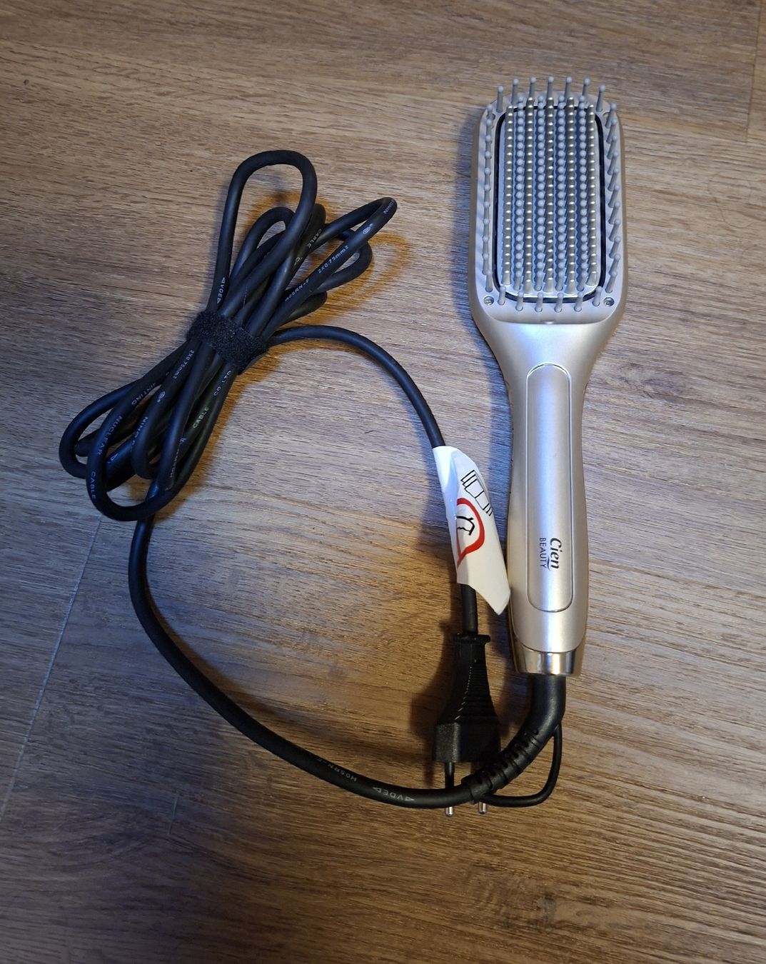 Altro per la cura dei capelli: Haarglättungsbürste 2 in 1 – Nuovo e nell'imballaggio originale da Unterbäch VS venduto da Nifadi 3
