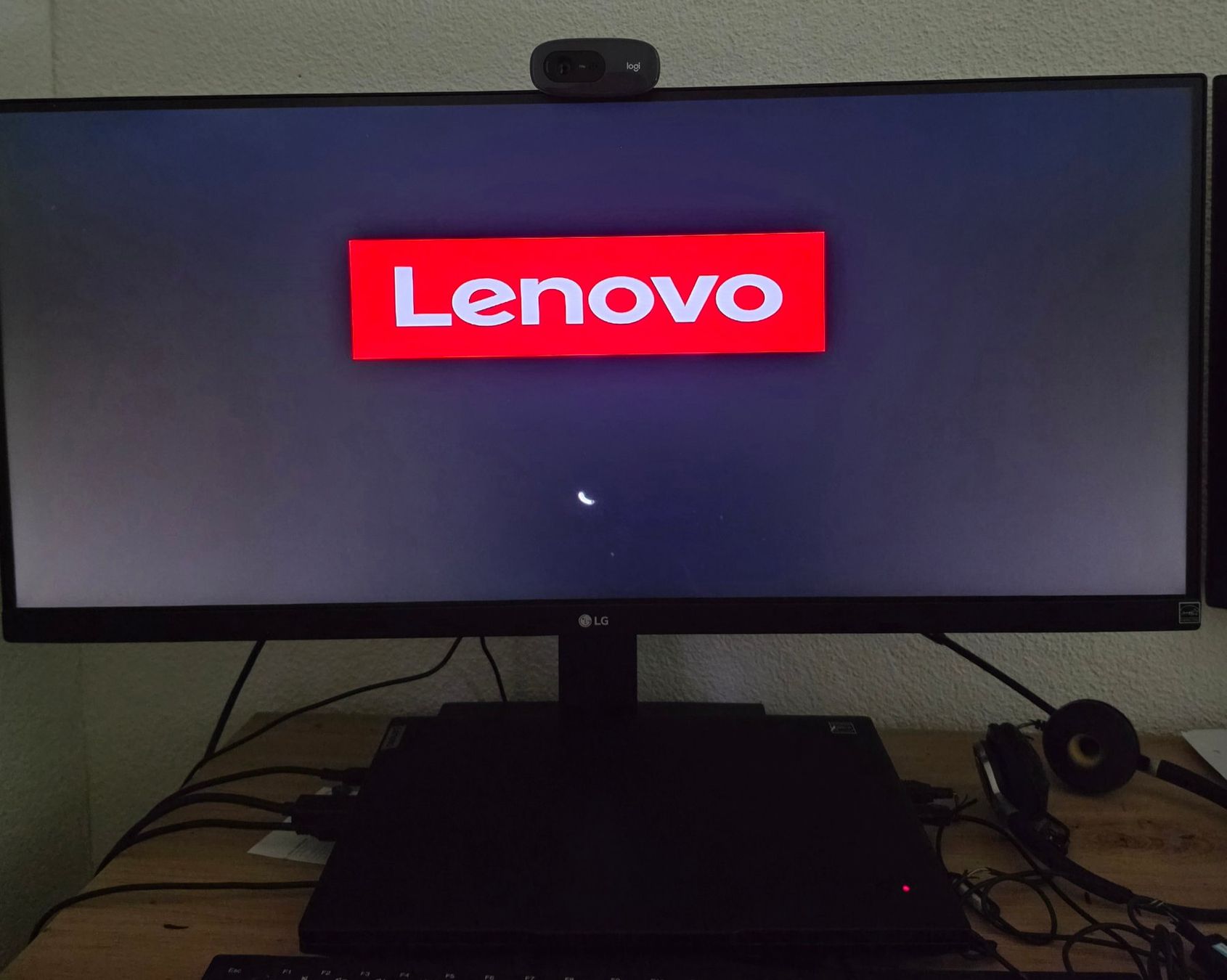 LG Monitor: LG Monitor – Usato da Weiach venduto da Oky2006 2