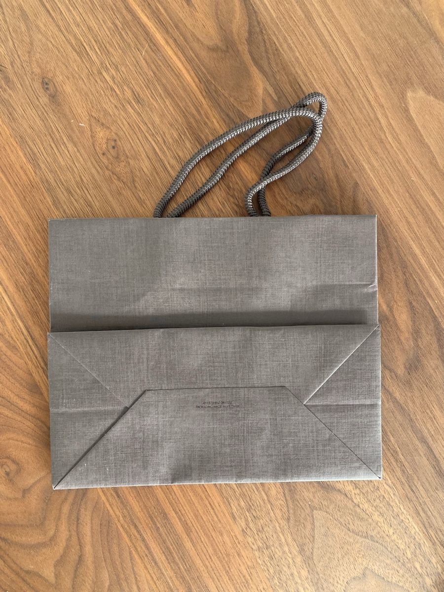 Louis Vuitton Borse: Louis Vuitton Papiertragetasche/Geschenktüte – Usato da Zürich venduto da blancali 2