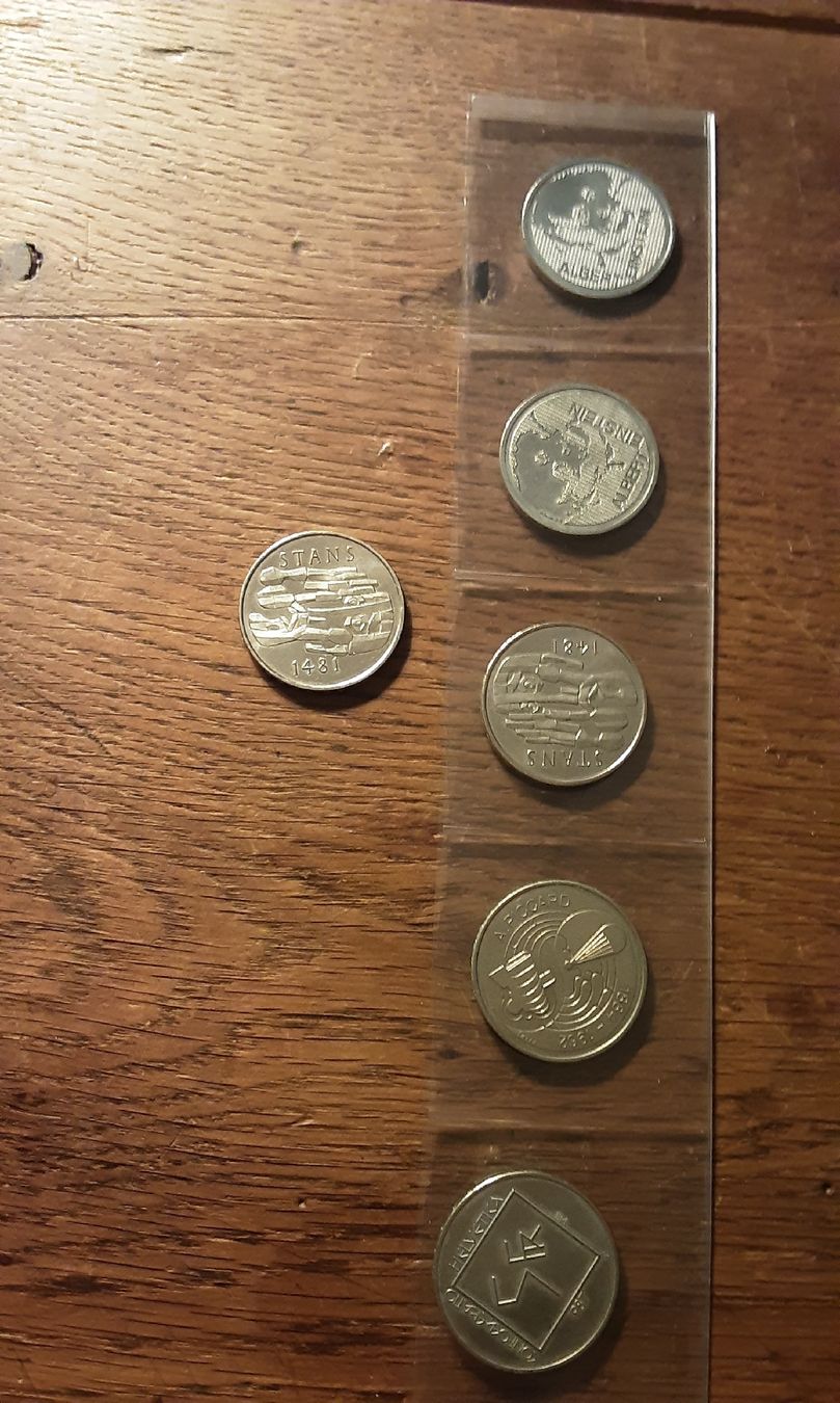 Tutti le monete: Lot de 16 pièces commémorative 5.- – Usato da Neuchâtel venduto da wyl_zxp8 3