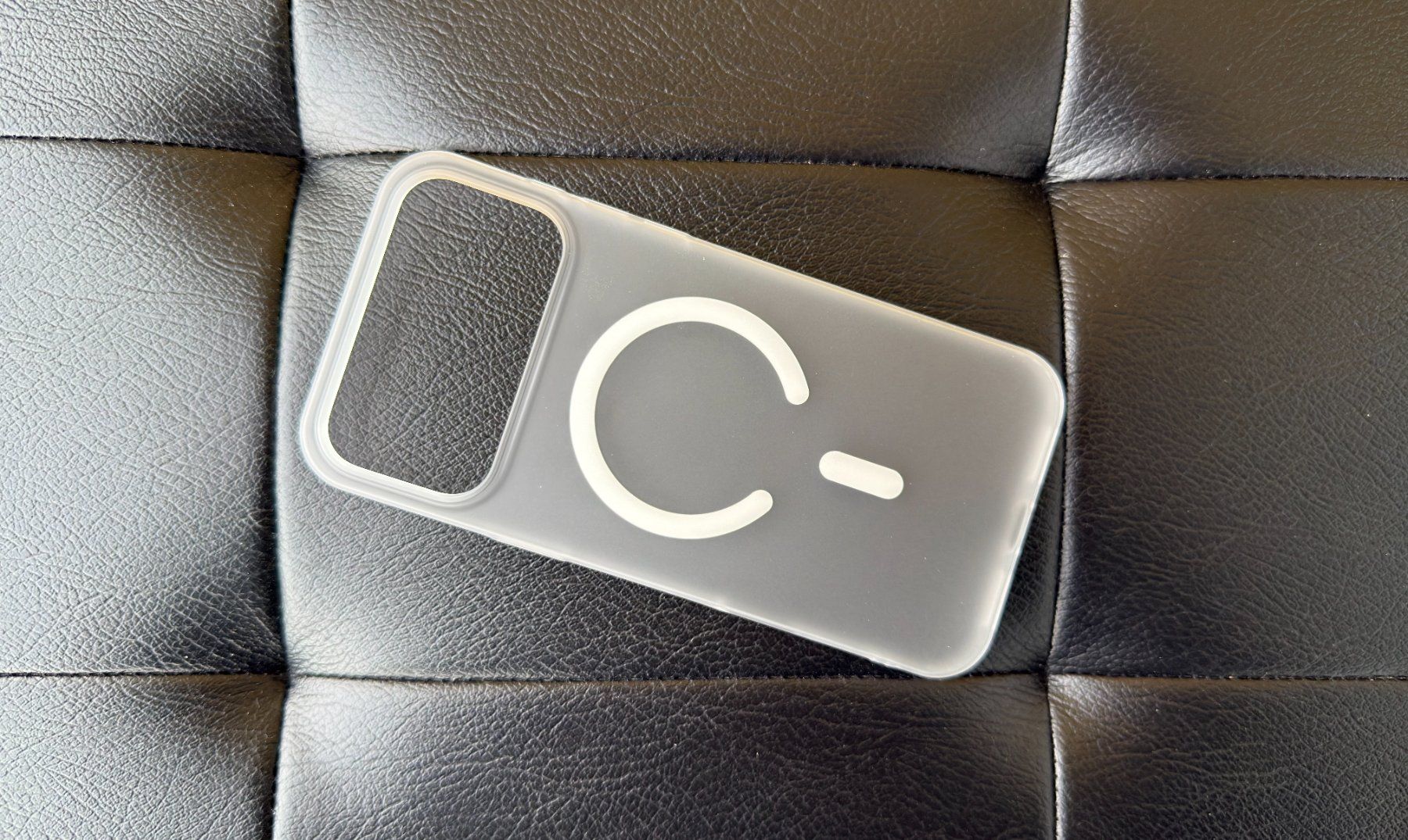 Apple Cover & Protezioni schermo: Coque iPhone 17 Pro Max MagSafe Blanc, Orange et Bleue – Nuovo e nell'imballaggio originale da Thônex venduto da Suisse.Shopping 2