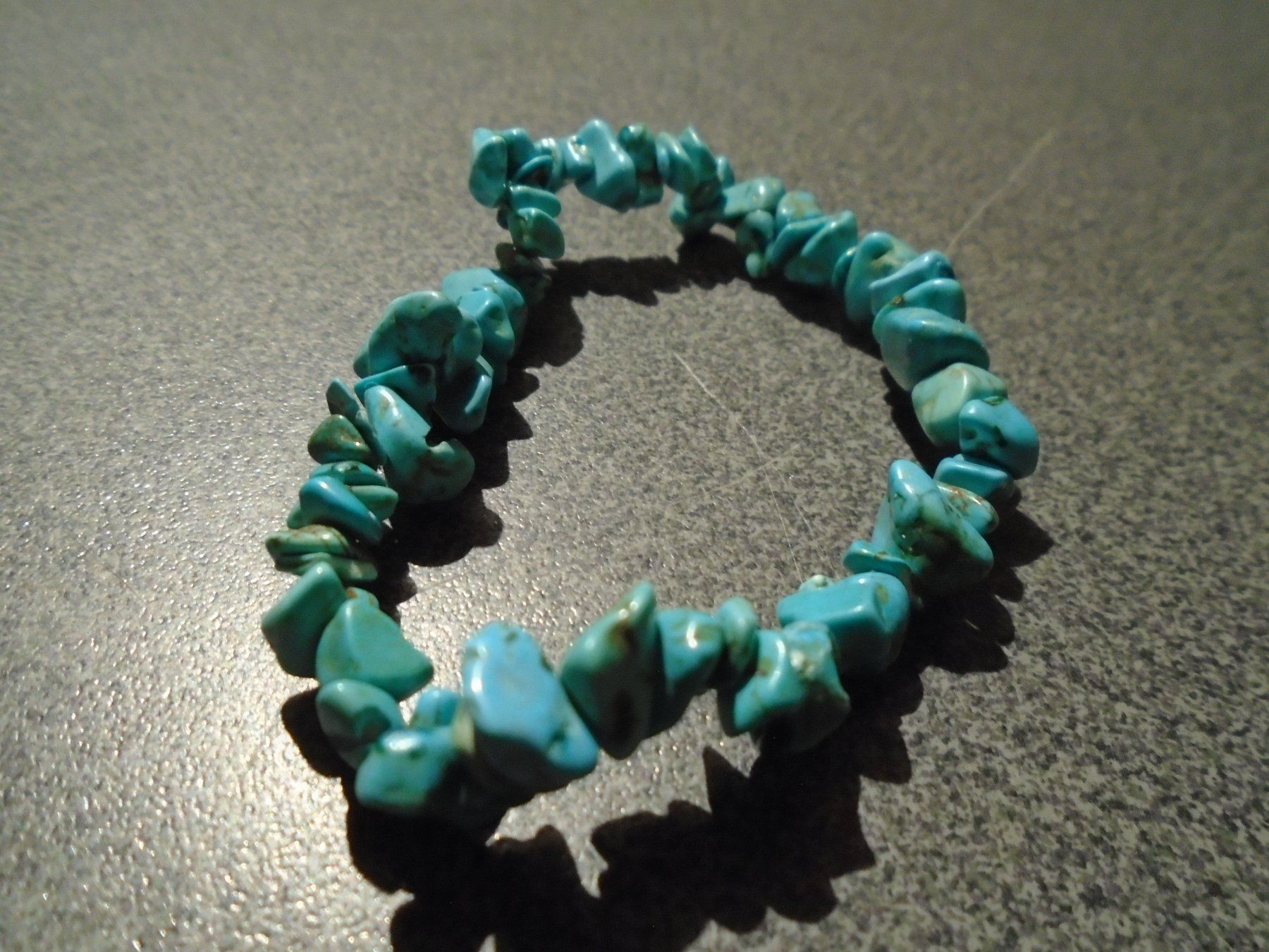 Bracciali & Braccialetti: Armband hellblaue Steine – Usato da Zürich venduto da abraxas1291