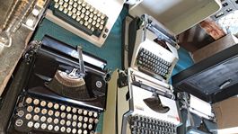 Schreibmaschinen Sammlung 5 Stk