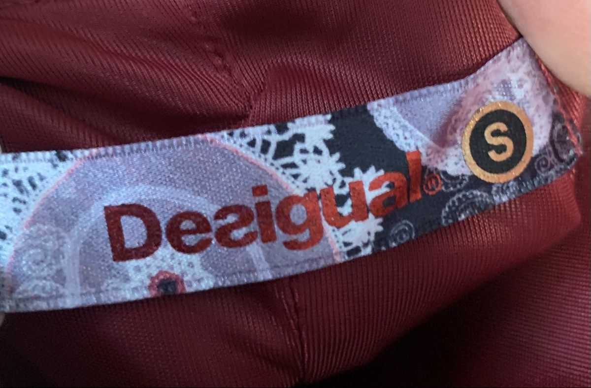 Desigual Vestiti: Desigual Schwarz Kleid S – Usato da Unterseen venduto da jpowers1971 4