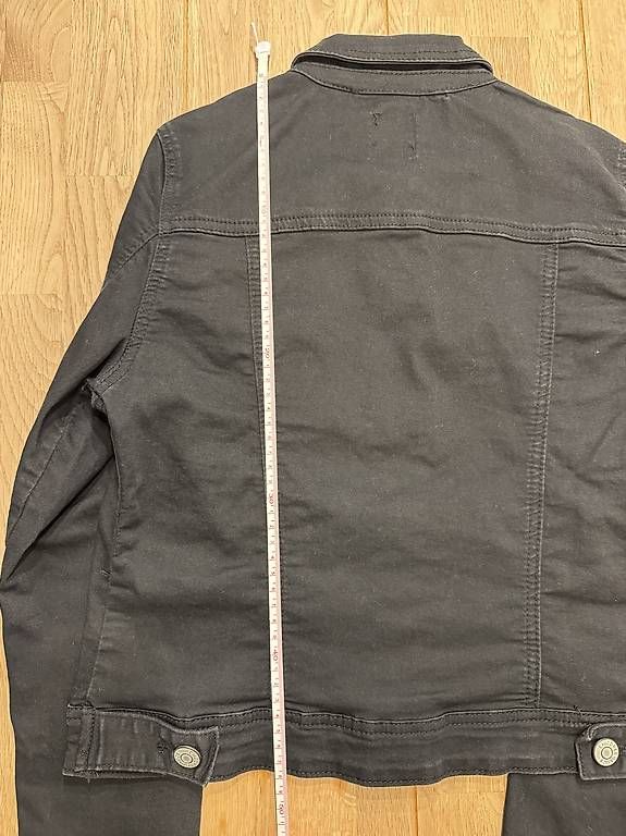 Giacche: Jeansjacke schwarz, Gr. S – Usato da Kriessern venduto da c_n1 3