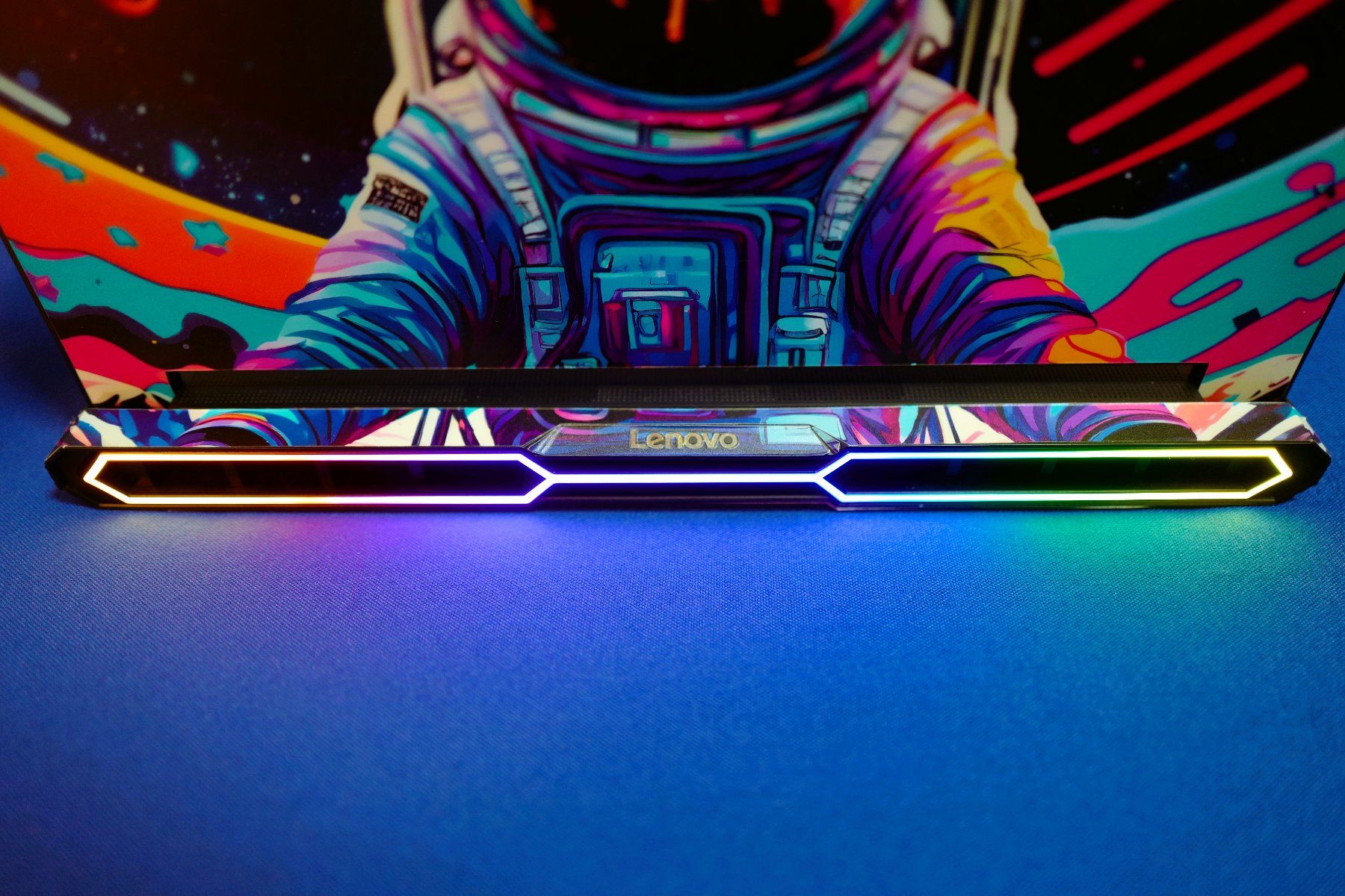 Lenovo Notebook: Legion Pro 7i Gen 10 (16", Intel) – Usato da Sarnen venduto da domitrescu 3