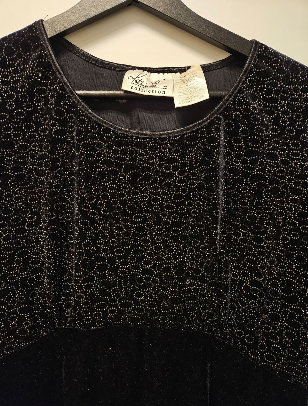 Kleider: Vintage Samtkleid – Gebraucht aus Zürich von ColdCoffee 2