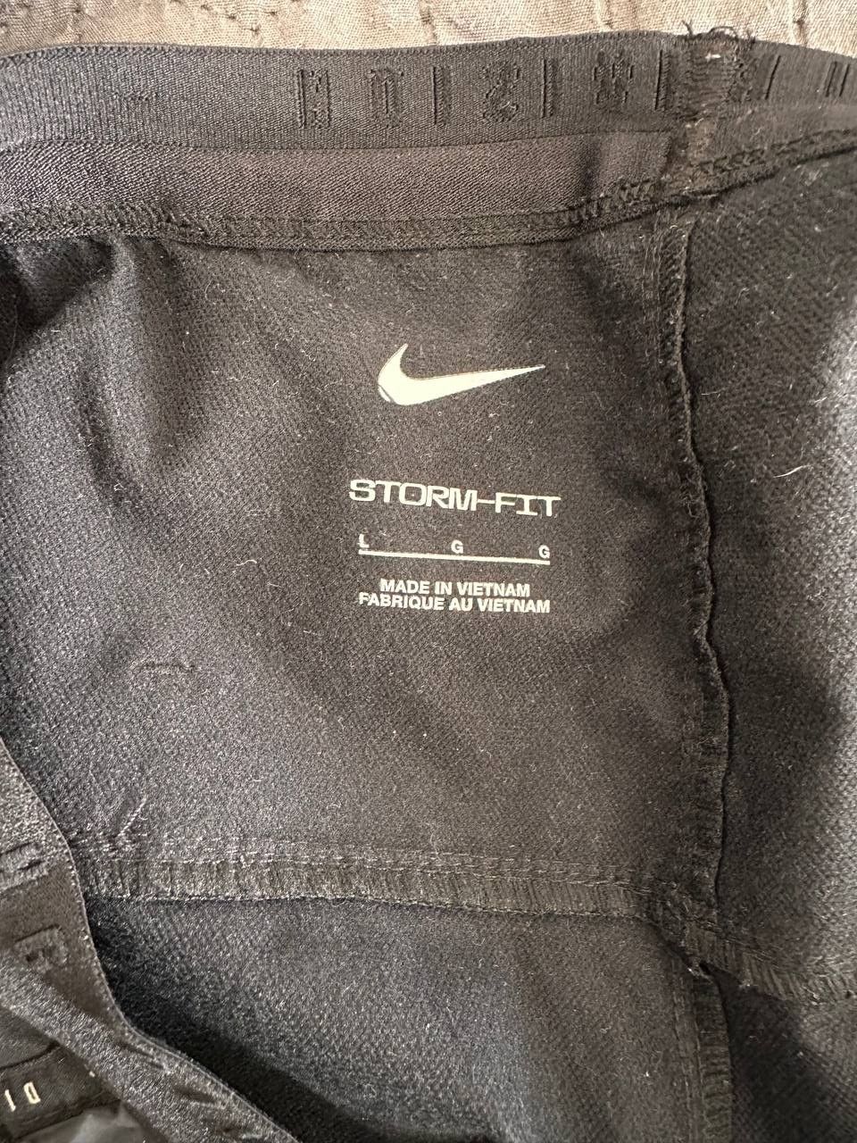 Nike Pantaloni: Hosen Nike Running Division GR.L – Usato da Bern venduto da ed_z717 5