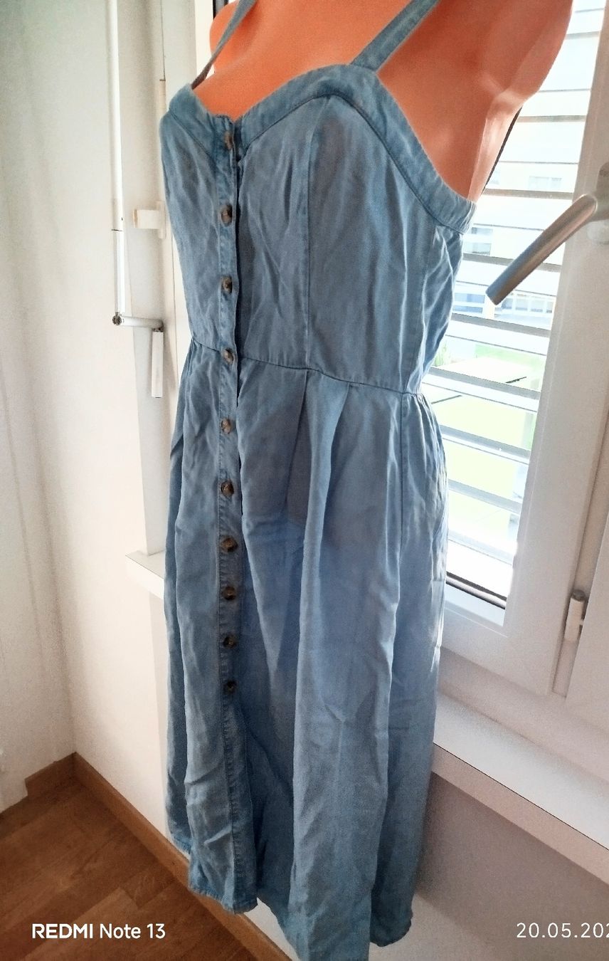 Robes: Sommer-Jeanskleid, Größe XS  – D'occasion à Wauwil par Sanczeza