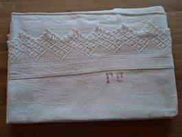 Leinentuch mit Häkelspitze und Monogramm LG, ca. 220x170cm