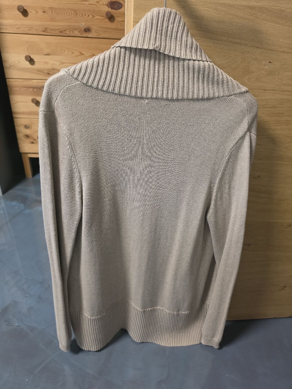 Vestes: Damen Strickjacke beige Grösse M – Neuf (Voir description) à Oberbipp par tori17 2